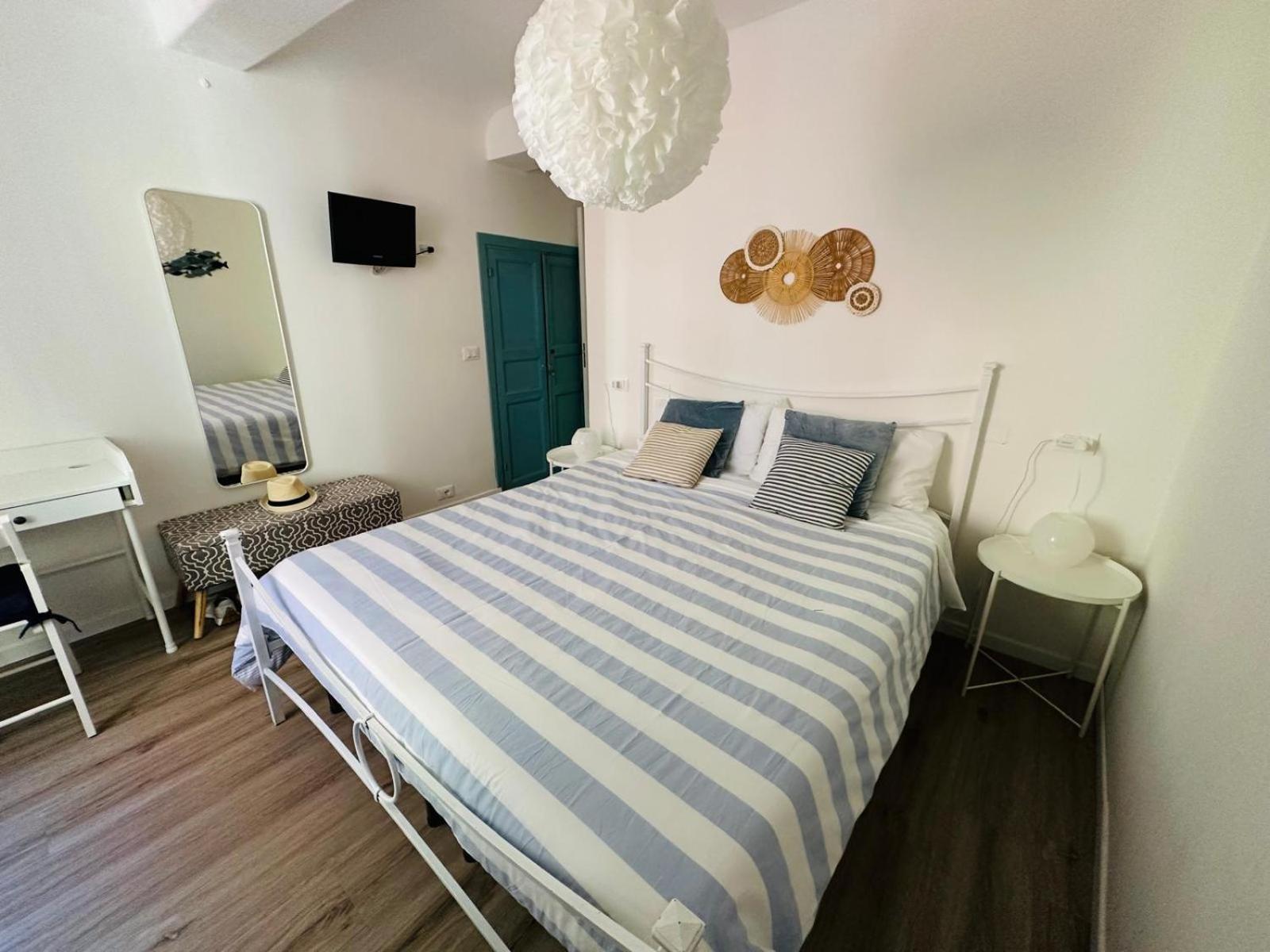 Altro Cuore Di Lerici, Central & Charming Exterior photo